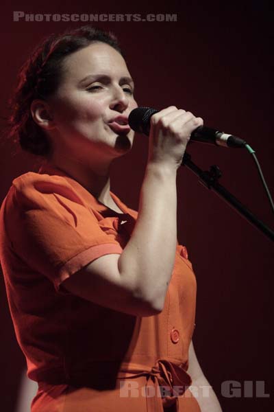 EMILIANA TORRINI - 2009-01-30 - PARIS - Le Bataclan - 